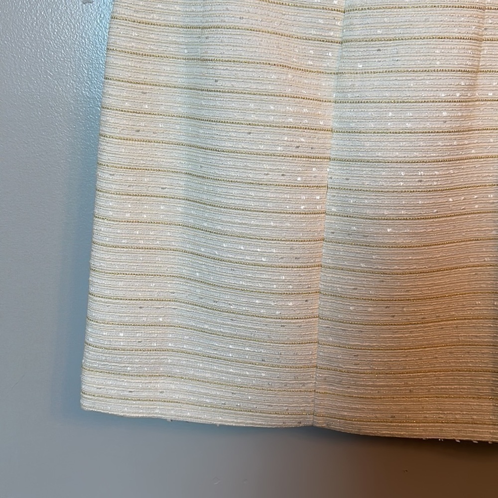 Lilly Pulitzer White Textured Sleeveless Shift Dress - Picture 11 of 13